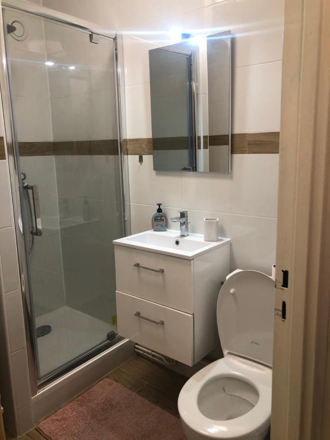 Appartement Cozy Parisian In The Heart Of The 19th Arrondissement *